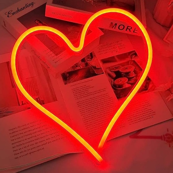 LED Neon Heart Shape Light - Picture 3 of 6